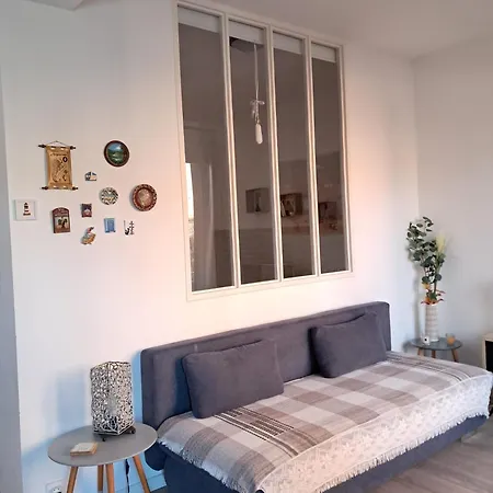 F2 Cozy Near Center And Train Station Appartement